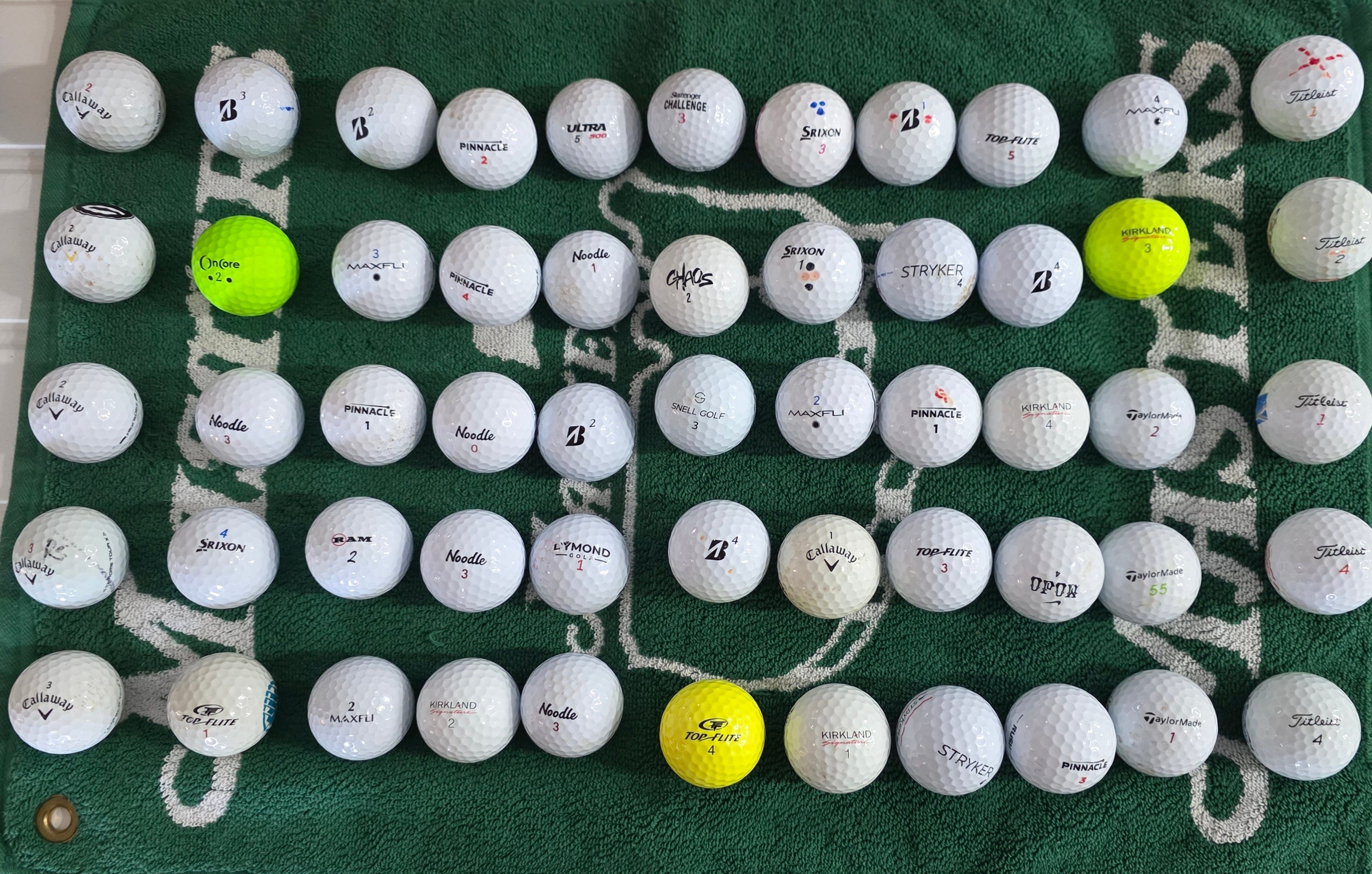 Mixed Pack of 50 Golf Balls - Featuring Callaway, Titleist, and more!